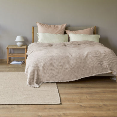 Cousso Bedspread natural, 75% cotton & 25% recycled polyester