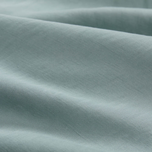 Bettdeckenbezug Formoso, Helles Grüngrau, 70% Tencel & 30% Hanf | URBANARA Satin-Bettwäsche