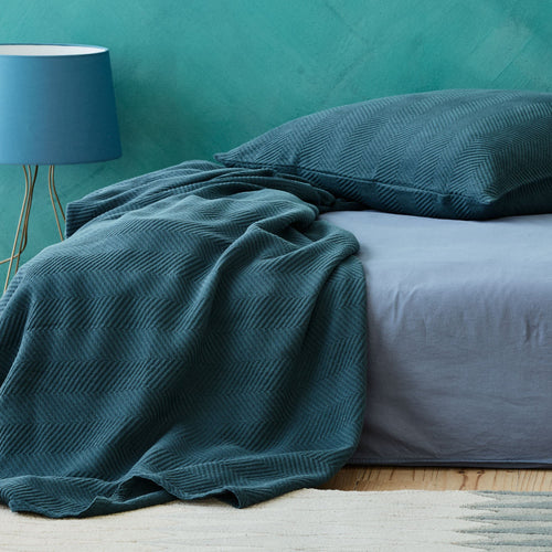 Teal Lixa Kissenhülle | Home & Living inspiration | URBANARA